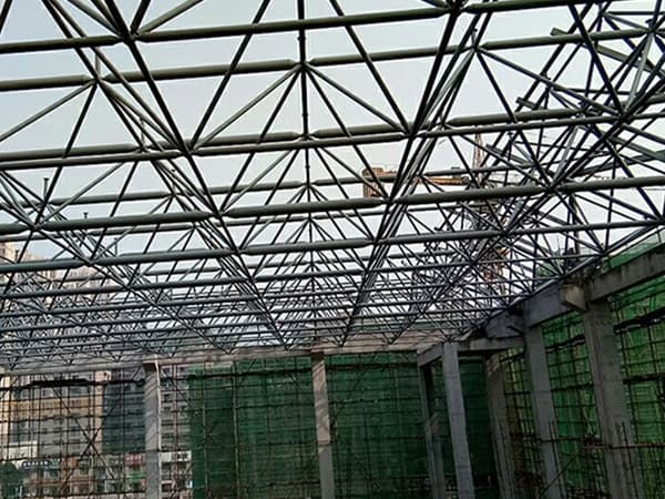 兴平螺栓球网架工程报价